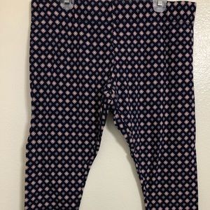 St. John’s Bay Leggings Patterned Stretchy
